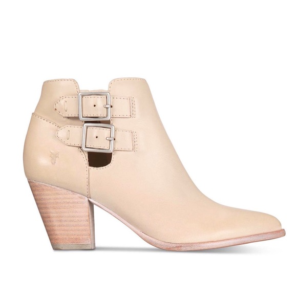 Frye Jennifer Ivory Chic Belted Shootie/Ankle Boot - Picture 2 of 16